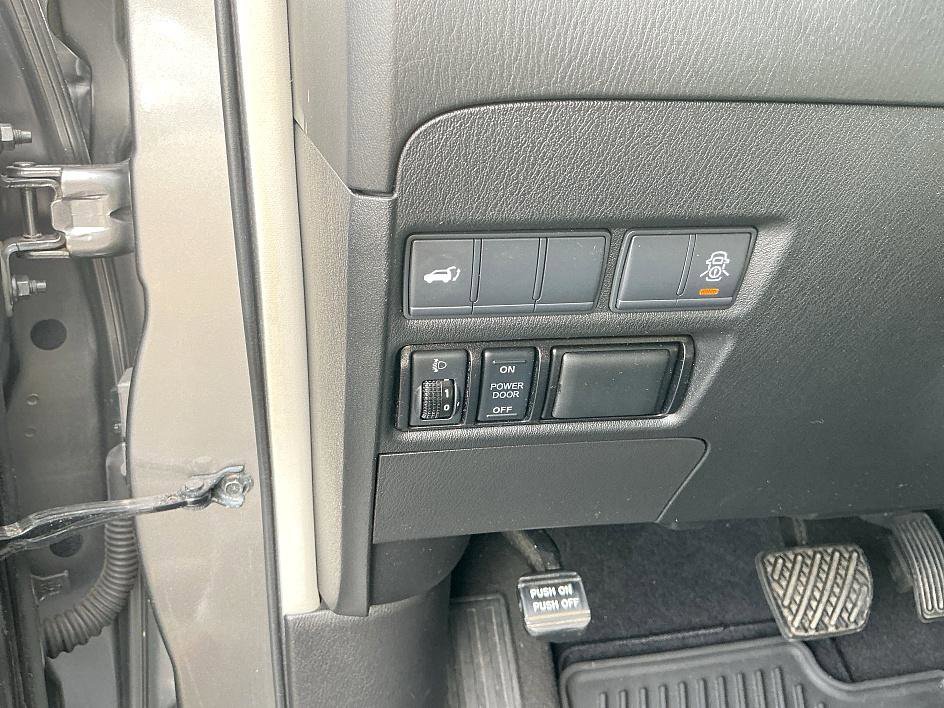 Used 2019 Nissan Armada SV w/ Driver Package image 13