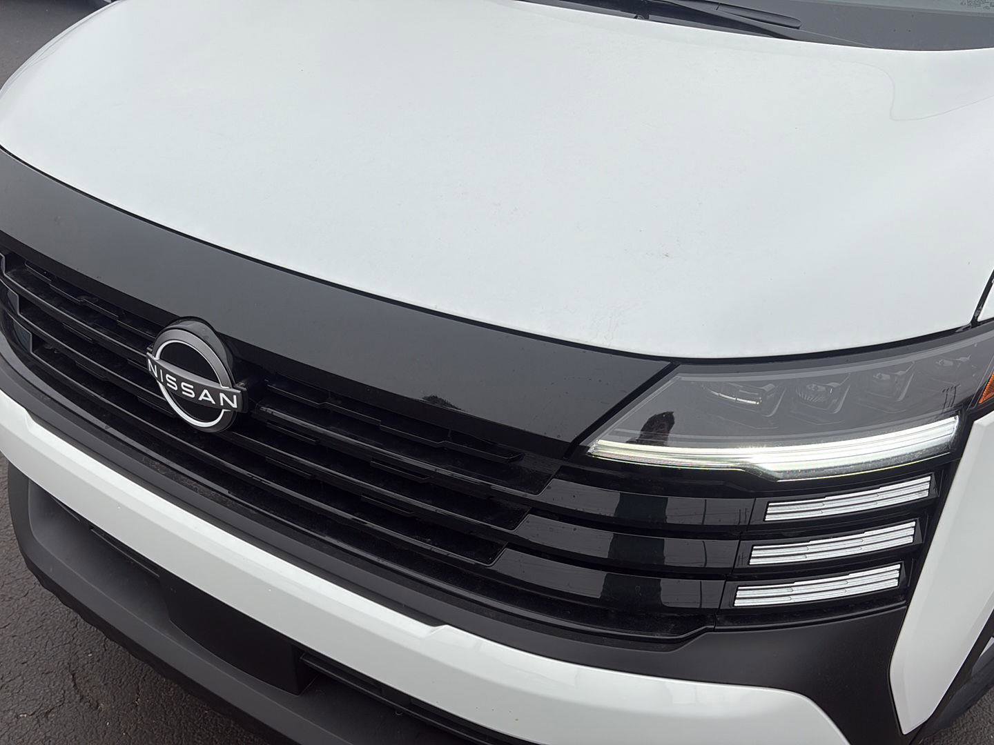 New 2026 Nissan Kicks S image 13