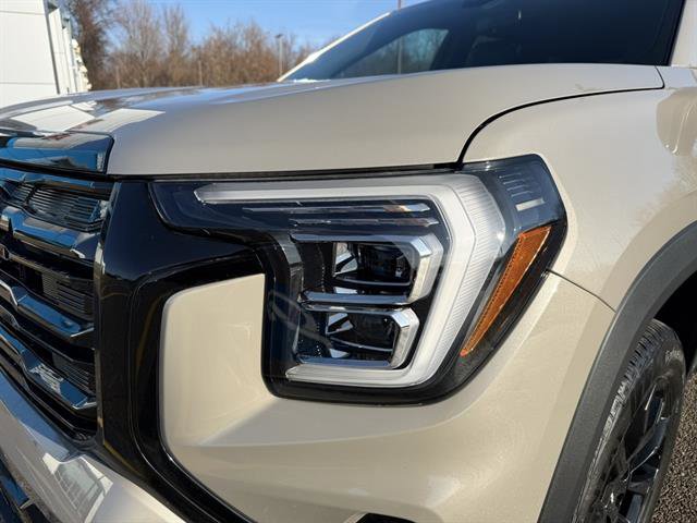 New 2026 GMC Terrain Elevation w/ Elevation Premium Package image 27