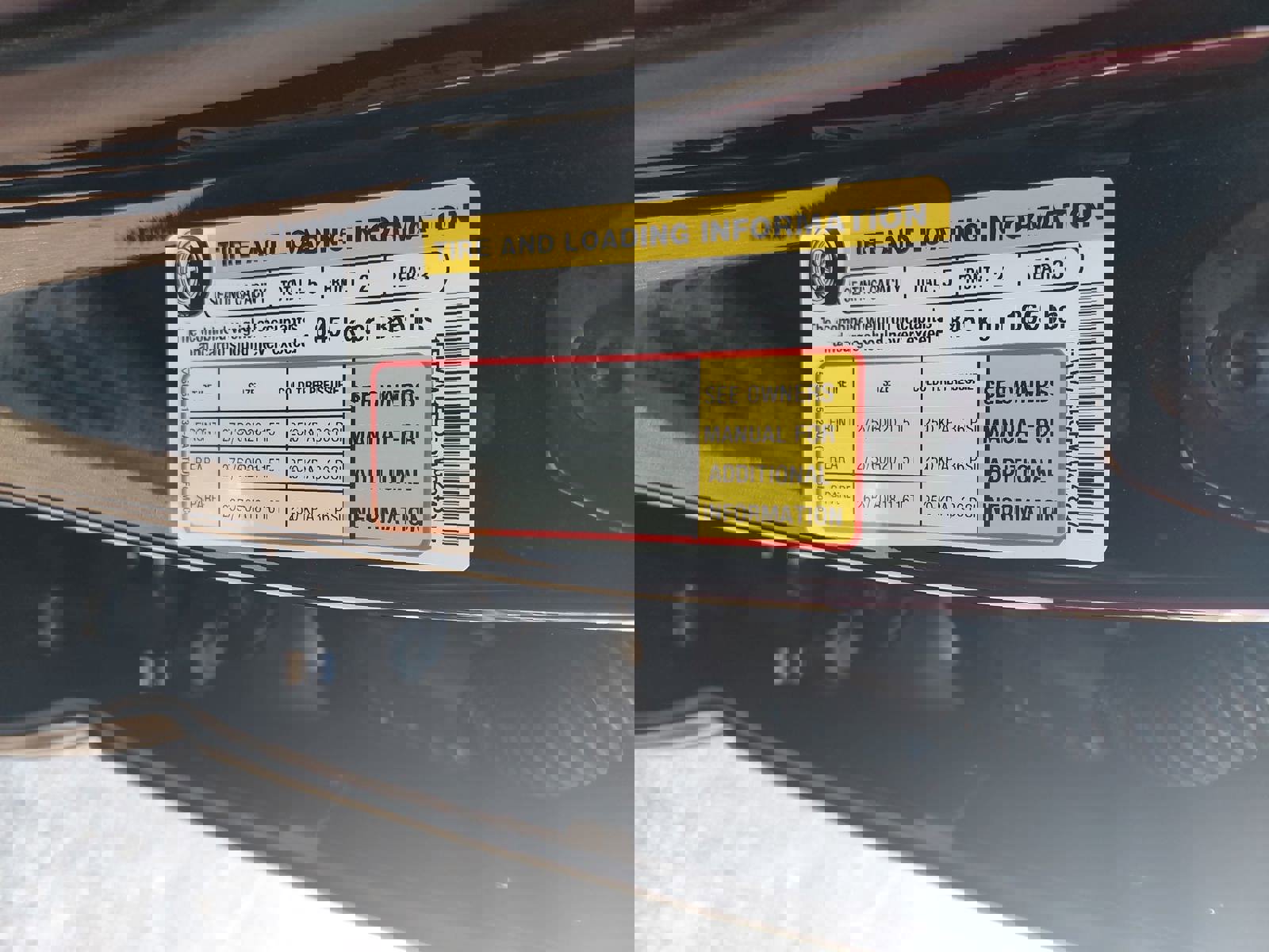 Used 2023 Ford F150 Lightning Lariat AWD/4WD image 38