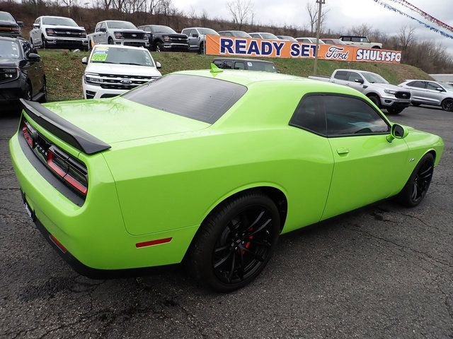 Used 2023 Dodge Challenger R/T w/ Plus Package image 8