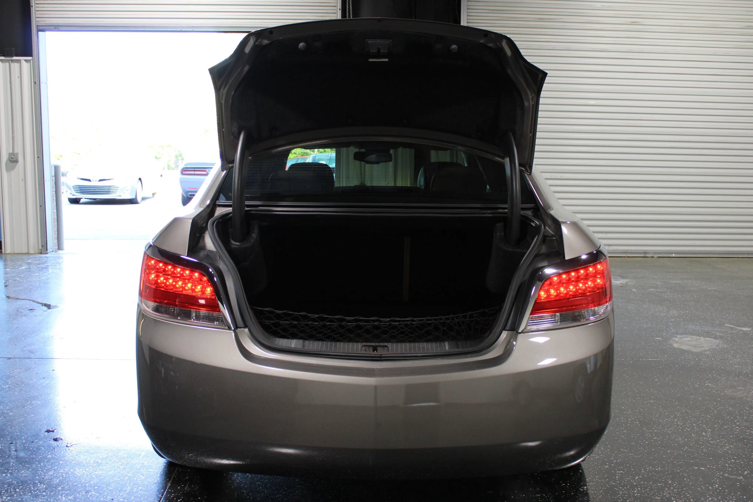 Used 2011 Buick LaCrosse CXL image 24