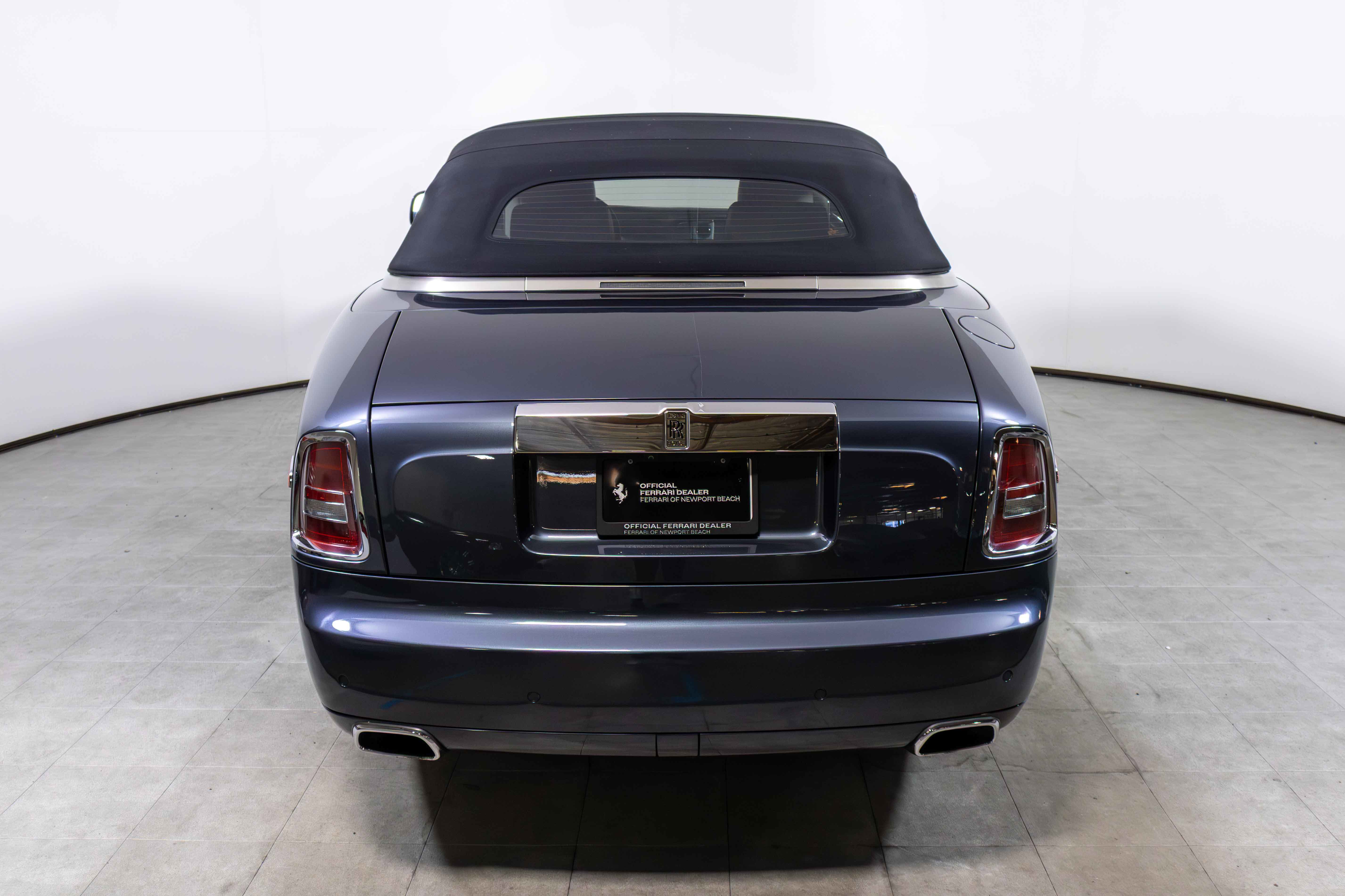Used 2013 Rolls-Royce Phantom Drophead Coupe image 15