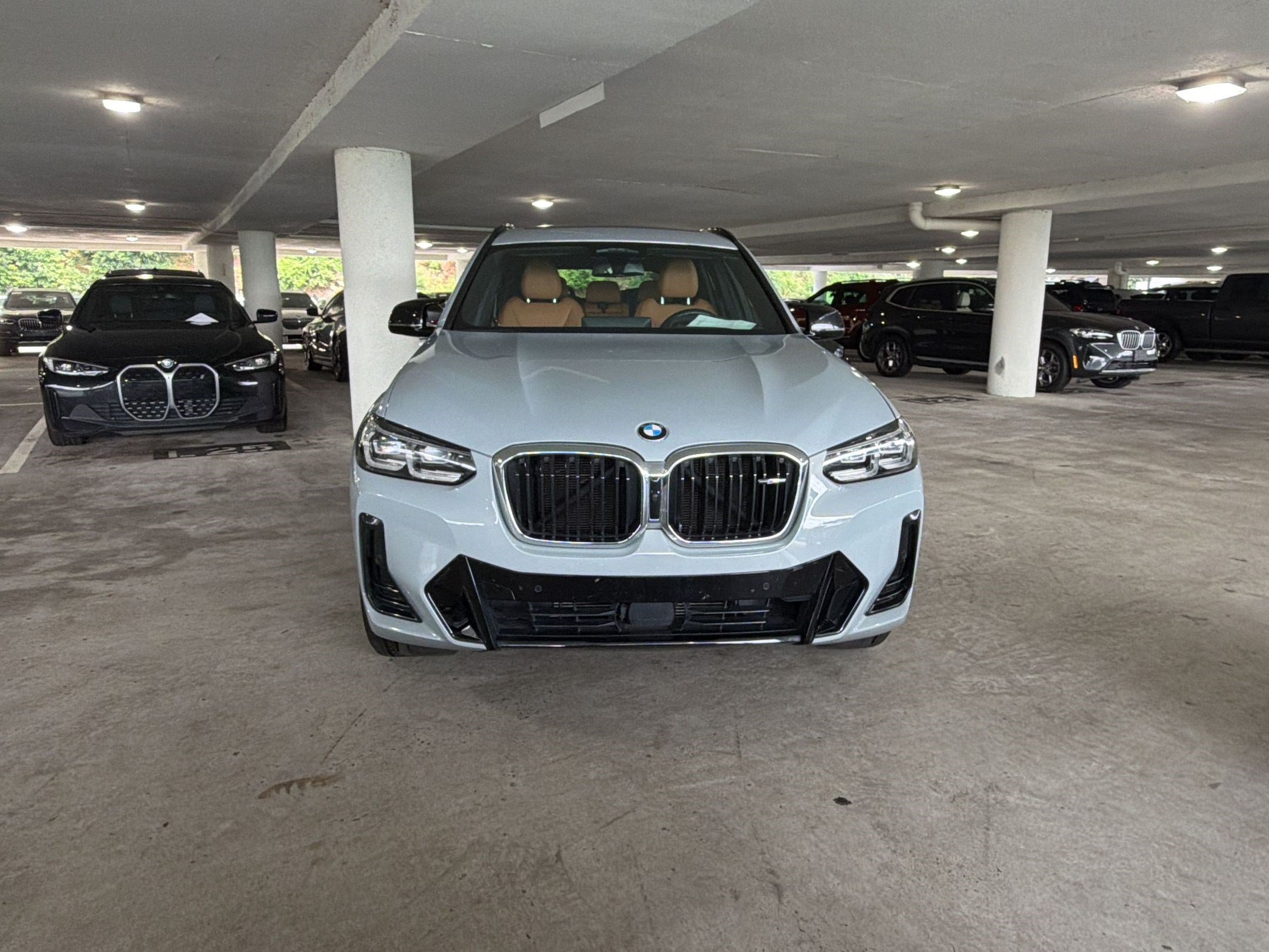 Used 2022 BMW X3 M40i AWD/4WD image 4
