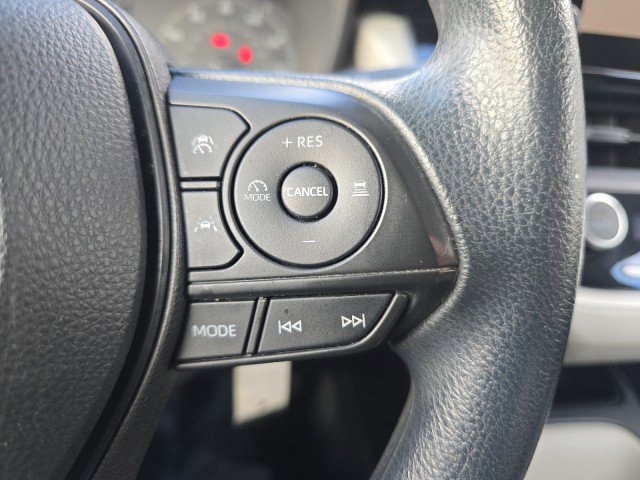 Used 2023 Toyota Corolla LE FWD image 22