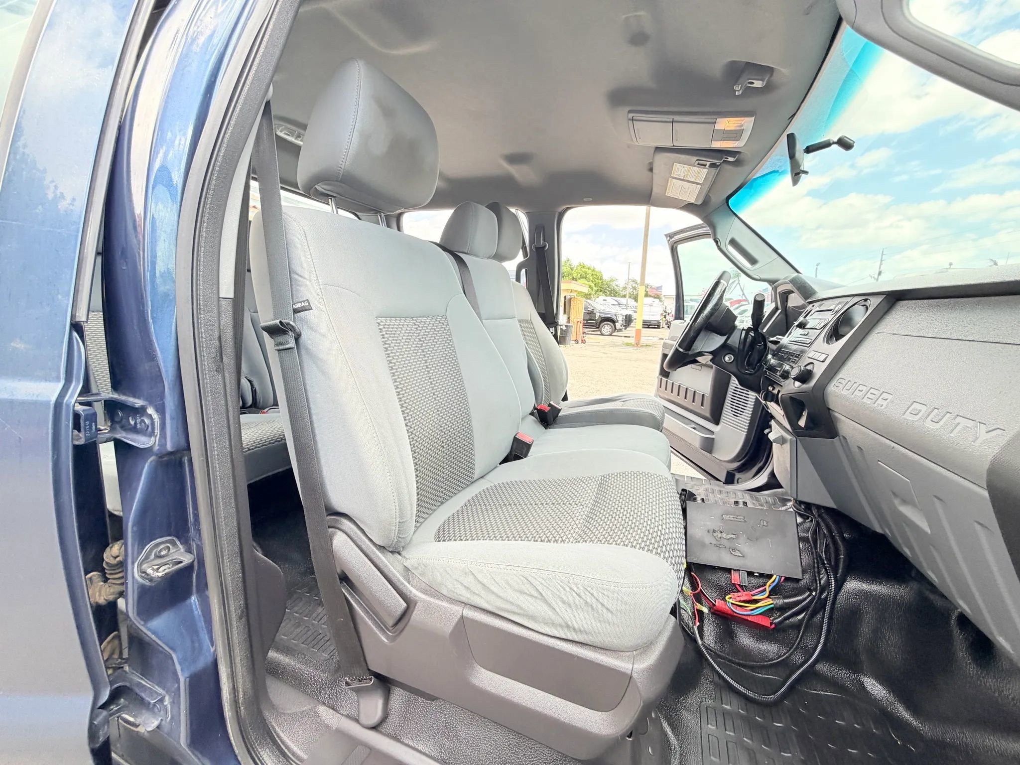 Used 2015 Ford F350 XL w/ Power Equipment Group AWD/4WD image 22