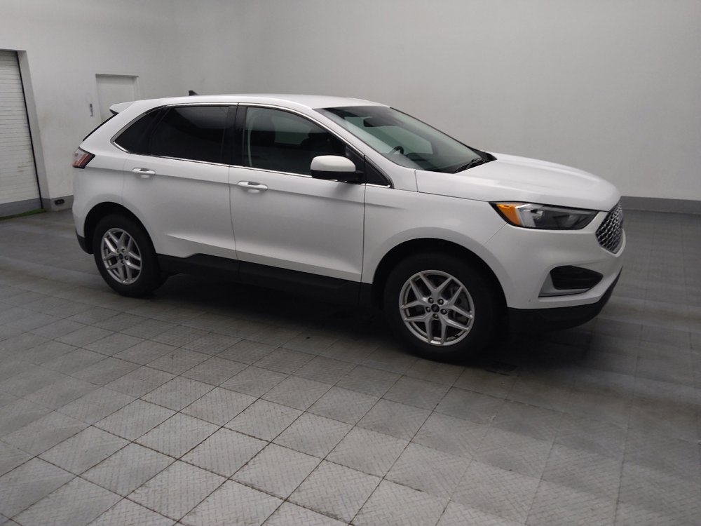 Used 2024 Ford Edge SEL image 11