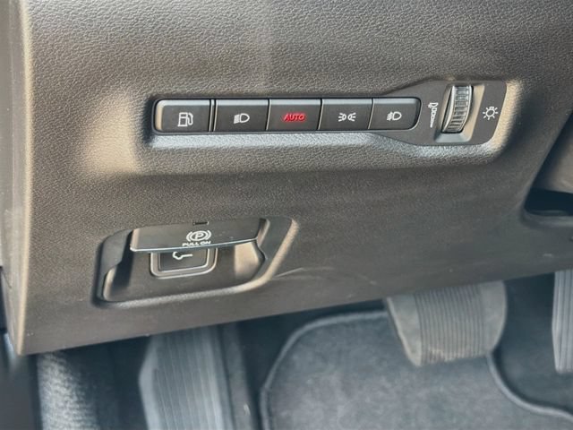 New 2026 Jeep Cherokee Overland w/ Advanced Pro Tech Group AWD/4WD image 11
