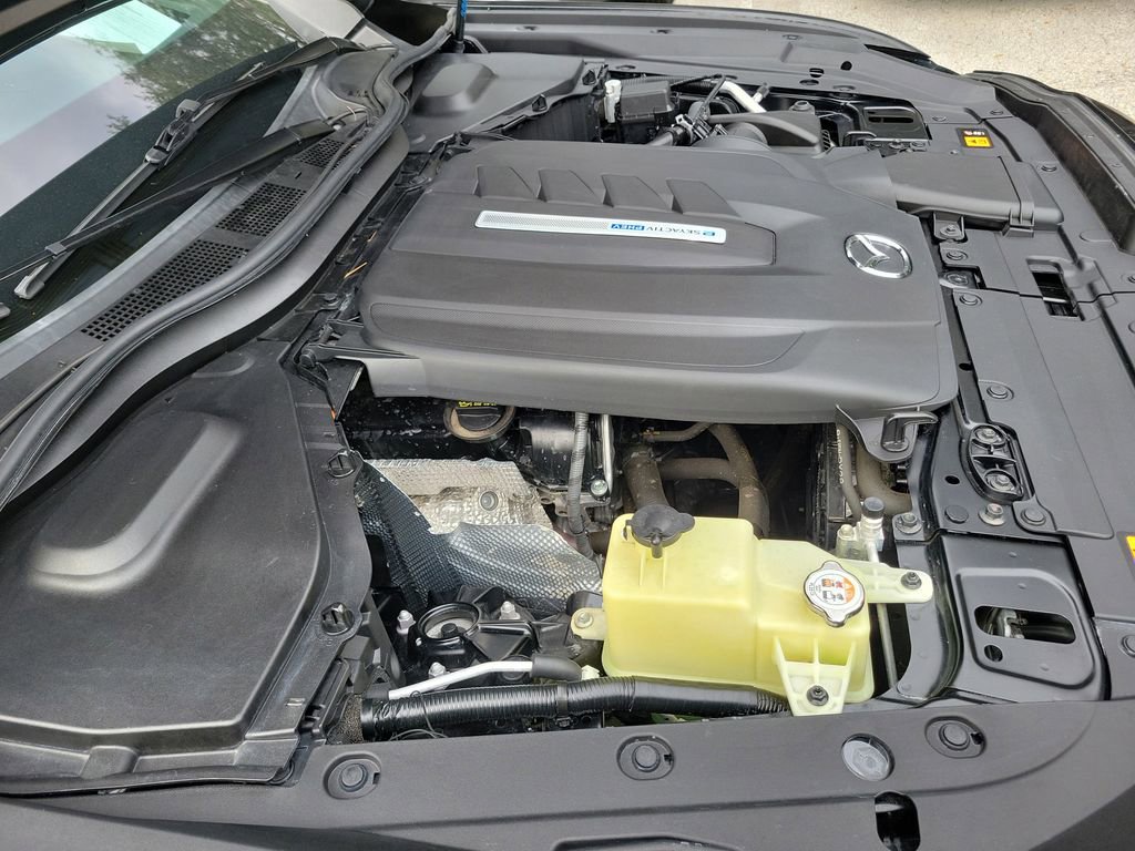 Used 2024 MAZDA CX-90 Plug-In Hybrid w/ Premium Plus image 16