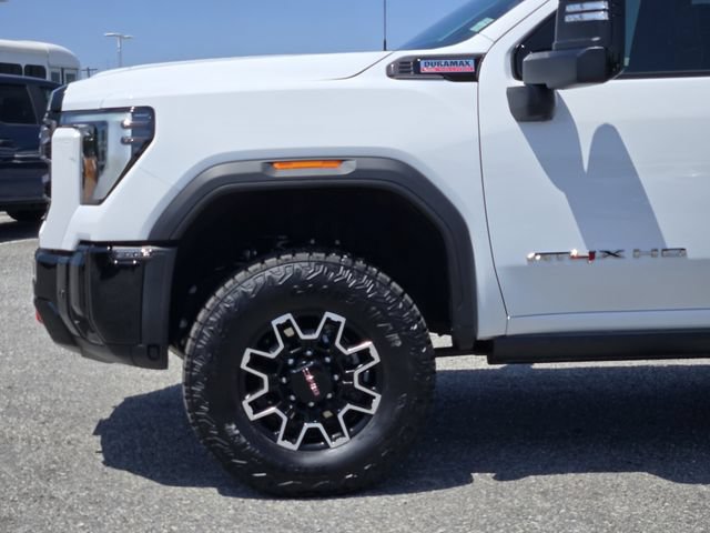 Used 2026 GMC Sierra 2500 AT4X AWD/4WD image 9