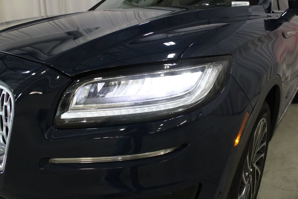 Used 2020 Lincoln Nautilus Reserve w/ Equipment Group 201A AWD/4WD image 34