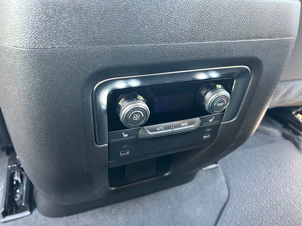 New 2026 GMC Yukon Denali RWD image 39