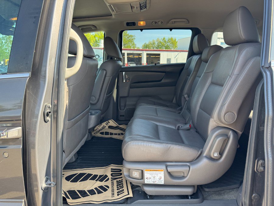 Used 2015 Honda Odyssey EX-L image 16