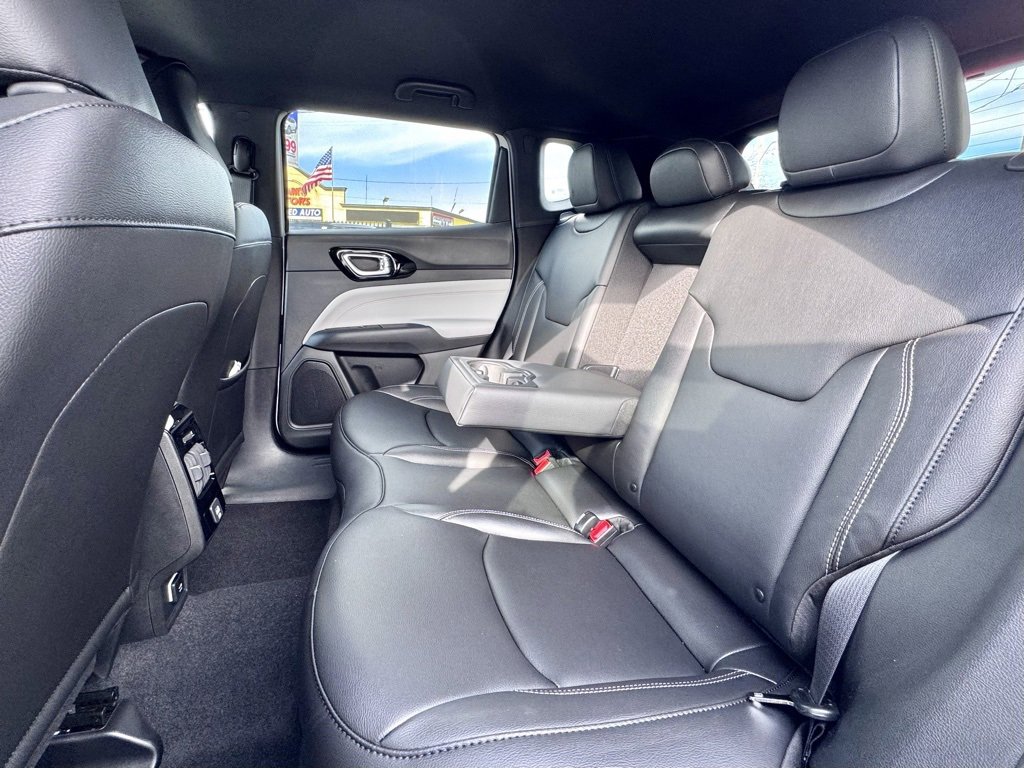 New 2026 Jeep Compass Limited image 15