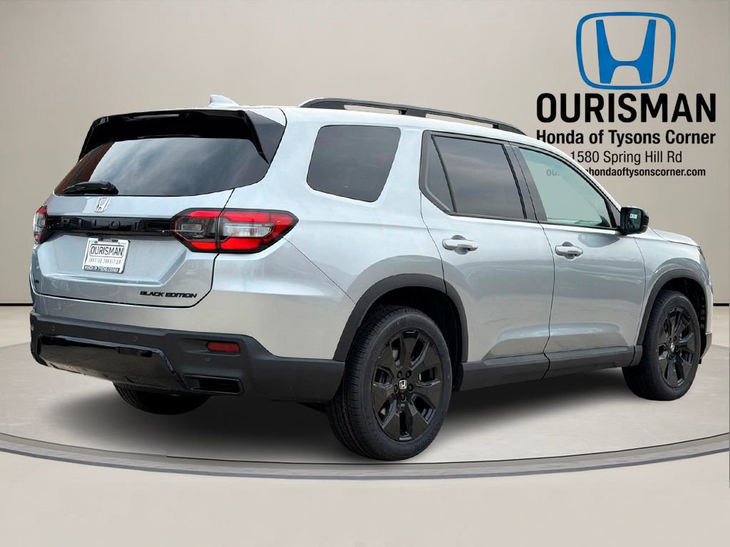 New 2026 Honda Pilot Black Edition image 3