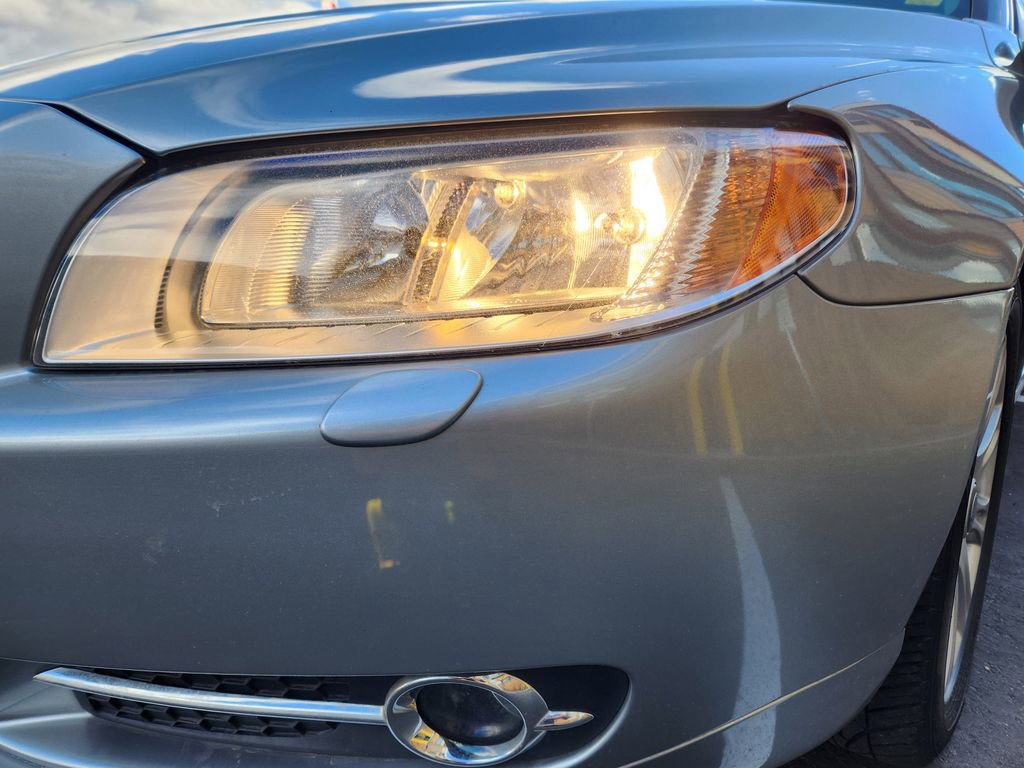 Used 2011 Volvo S80 3.2 image 9