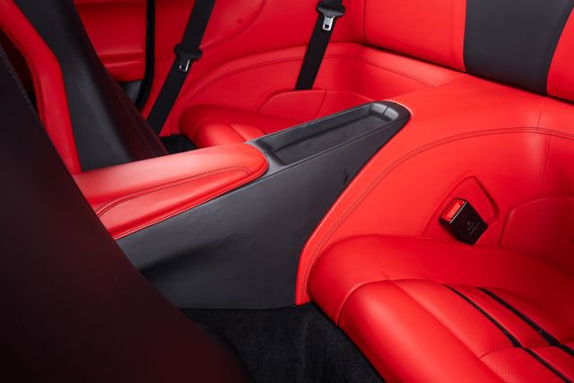 Used 2019 Ferrari Portofino RWD image 30
