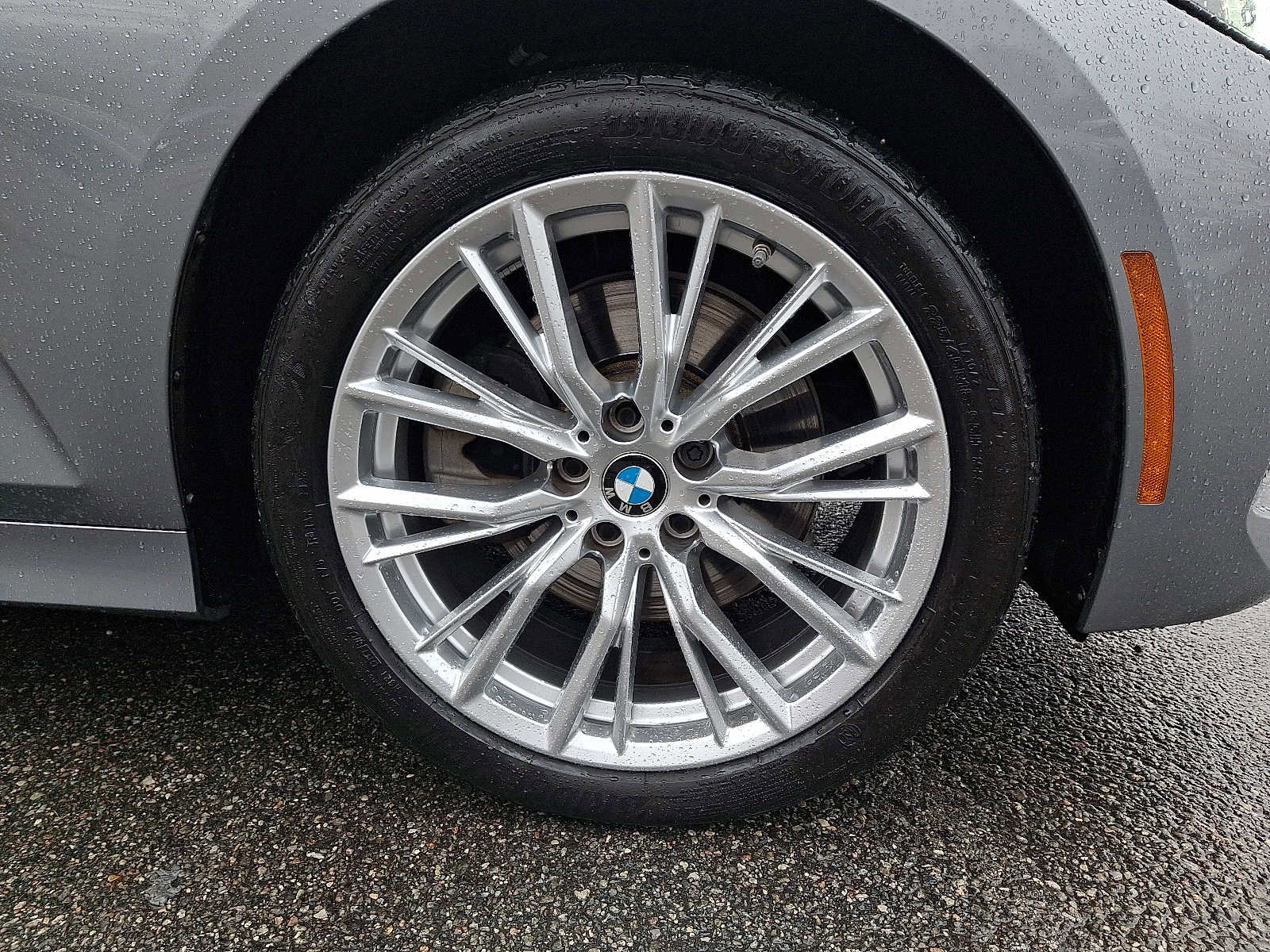 Certified 2023 BMW 330i xDrive Sedan w/ Driving Assistance Package image 8