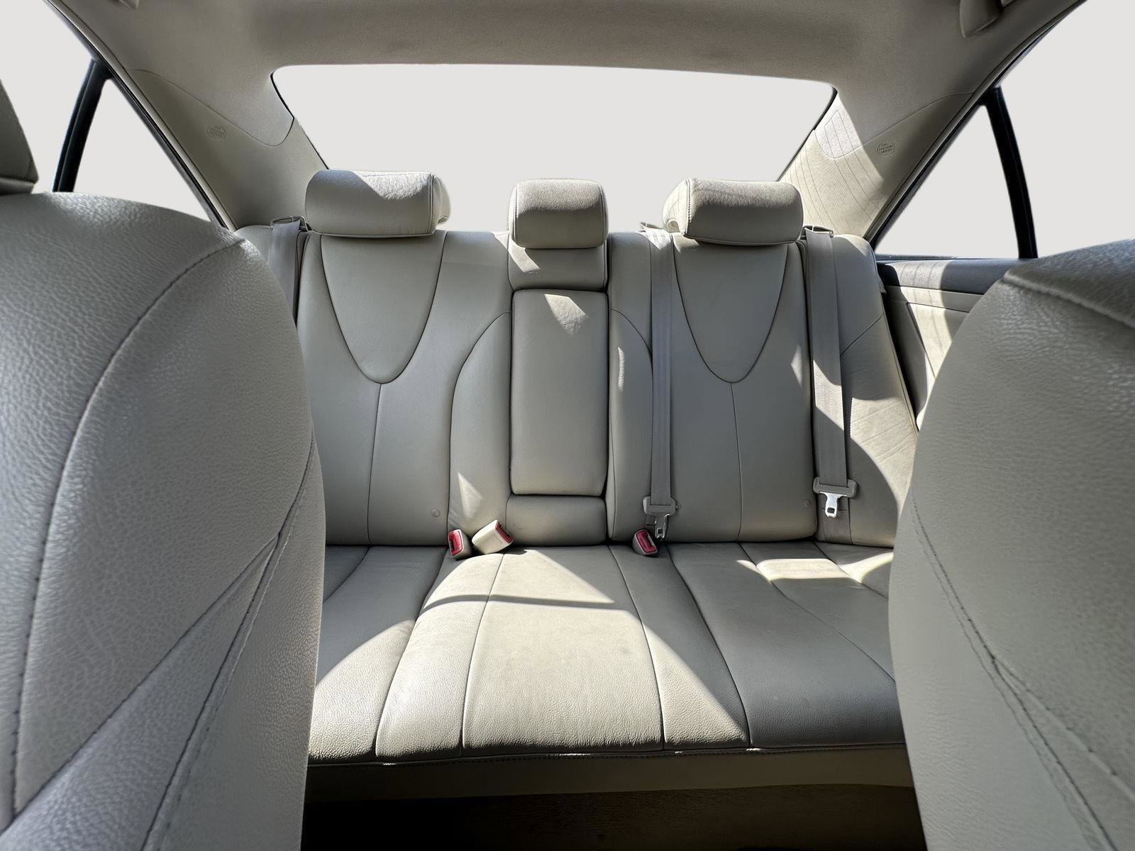 Used 2007 Toyota Camry XLE image 13