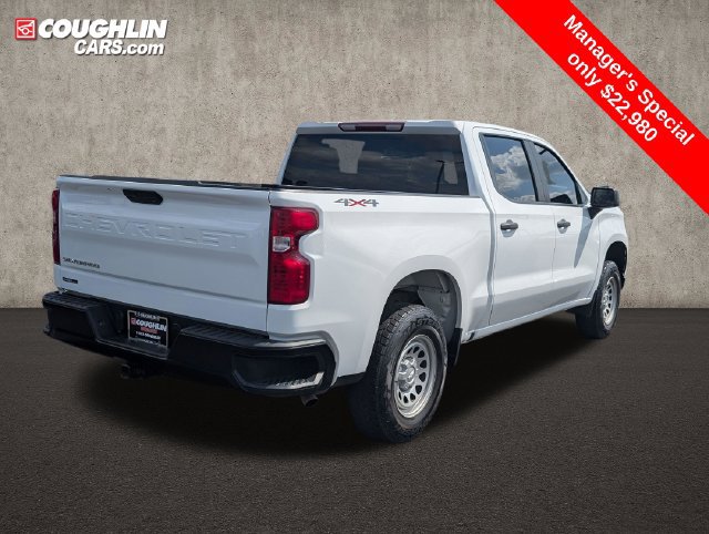 Used 2022 Chevrolet Silverado 1500 W/T w/ WT Value Package AWD/4WD image 8