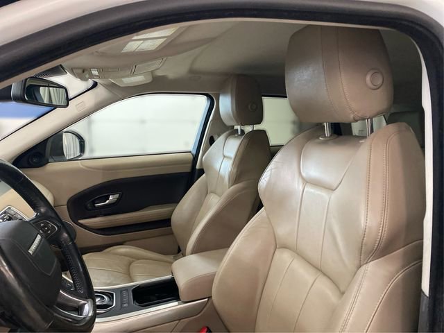 Used 2017 Land Rover Range Rover Evoque SE image 9