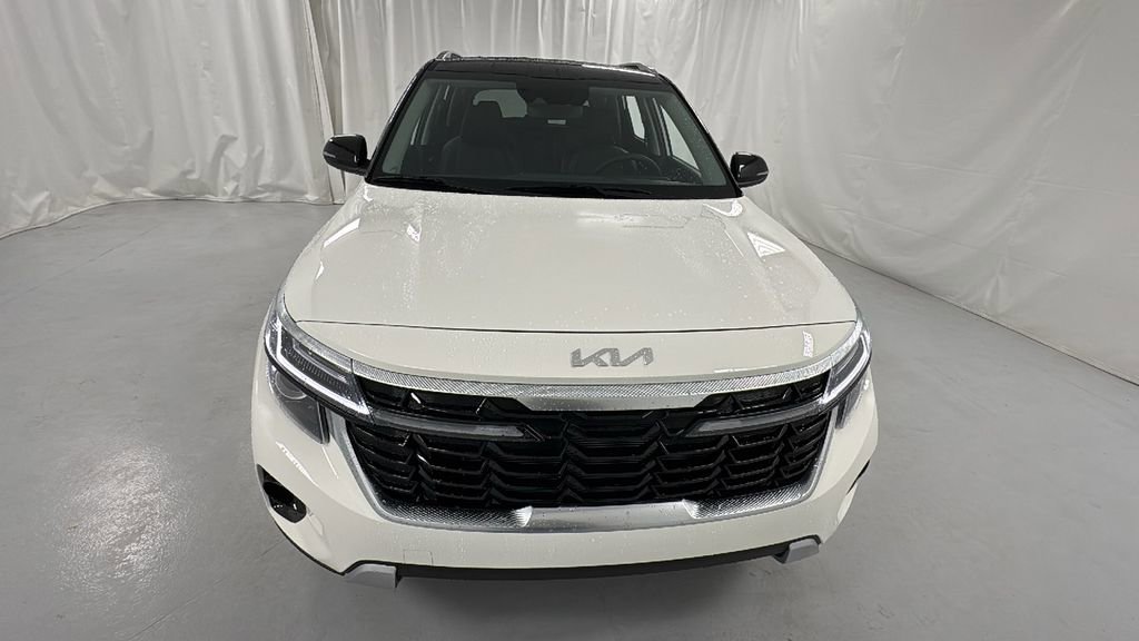 New 2026 Kia Seltos S image 8