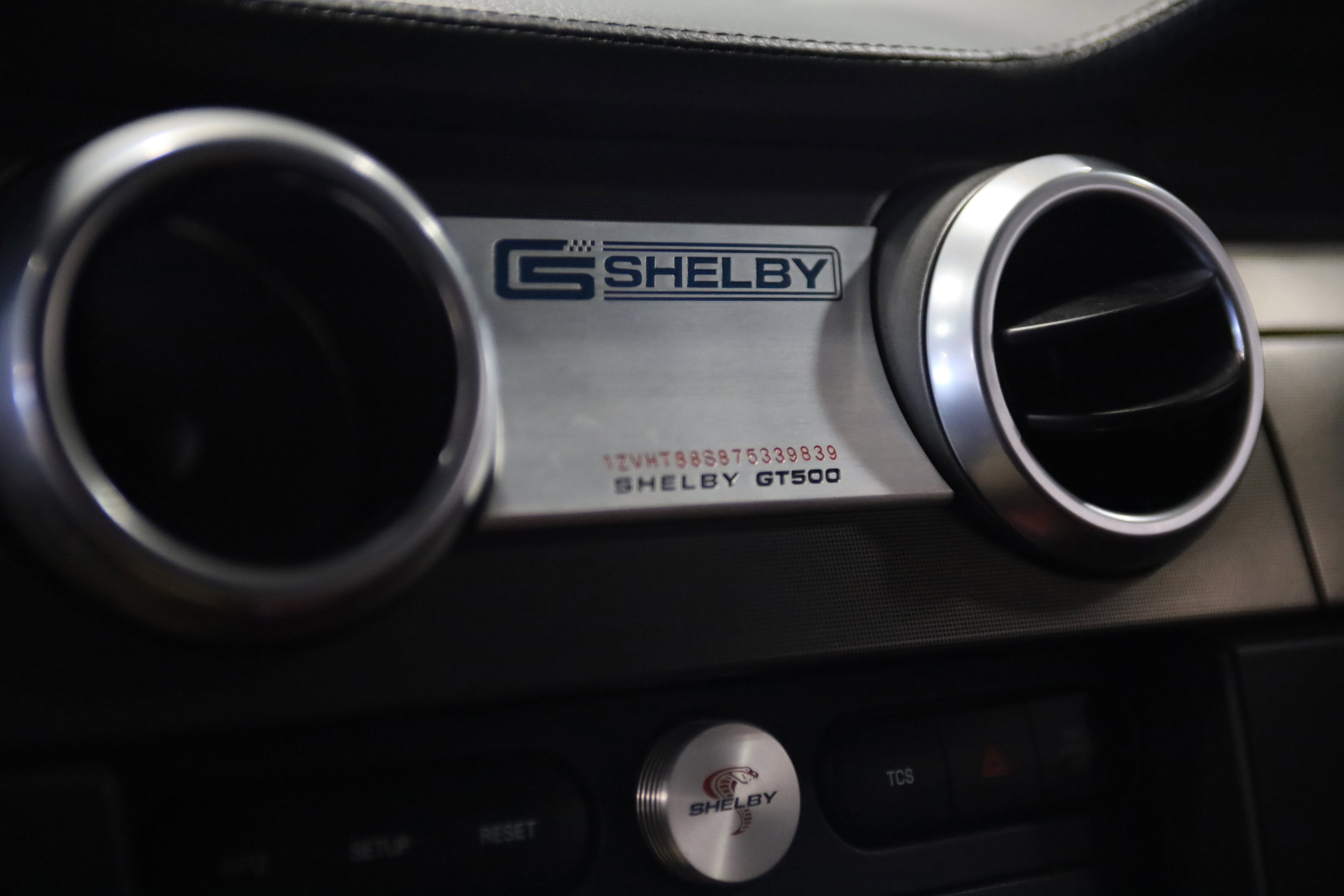 Used 2007 Ford Mustang Shelby GT500 RWD image 24
