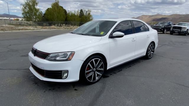 Used 2013 Volkswagen Jetta GLI Autobahn FWD image 4