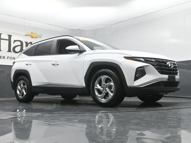 Used 2024 Hyundai Tucson SEL FWD image 2