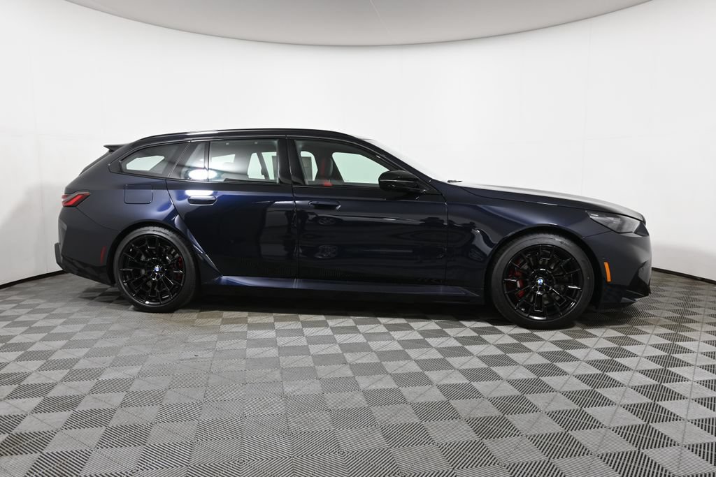 New 2027 BMW M5 Touring AWD/4WD image 8