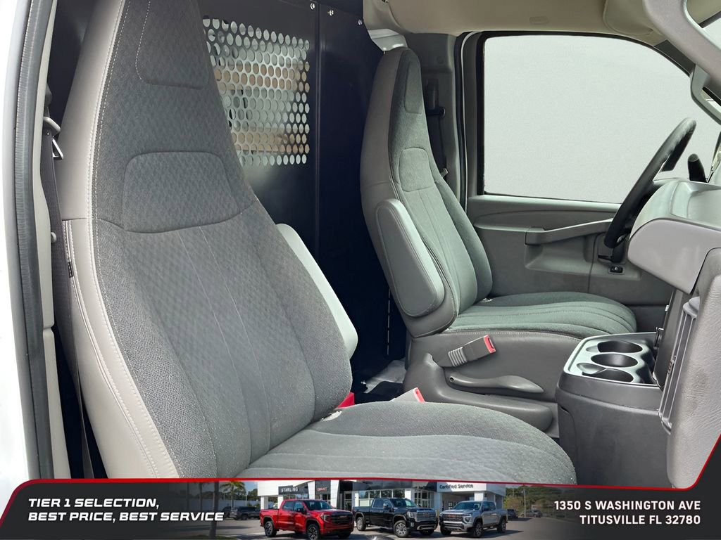 Used 2024 Chevrolet Express 2500 w/ Driver Convenience Package image 17