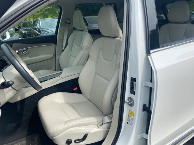 Used 2023 Volvo XC90 B6 Plus w/ Protection Package Premier AWD/4WD image 11