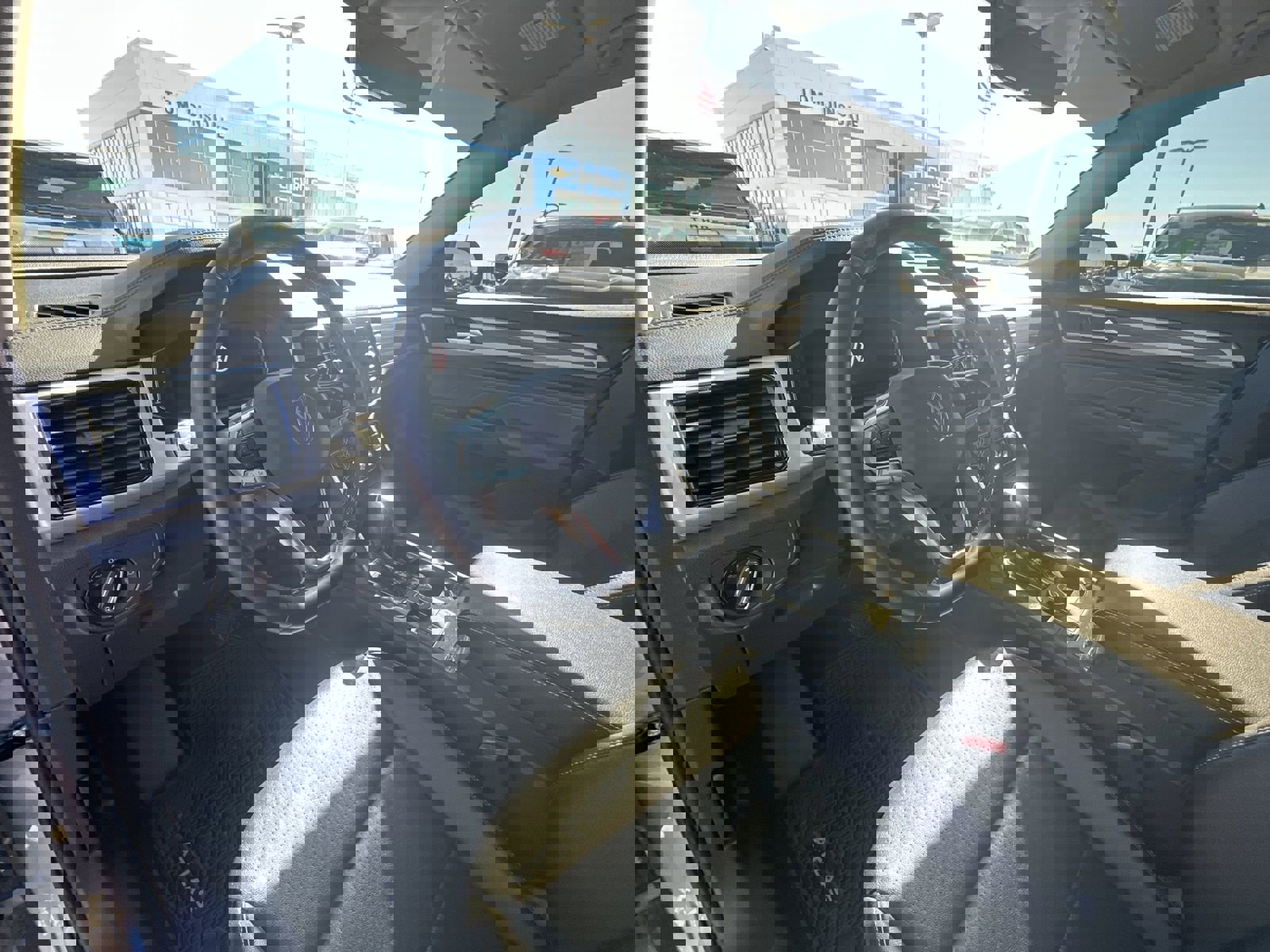 Used 2022 Volkswagen Atlas SEL image 10