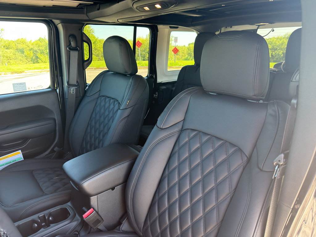 New 2026 Jeep Wrangler Unlimited Sport AWD/4WD image 16
