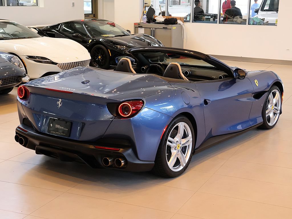 Certified 2020 Ferrari Portofino RWD image 62