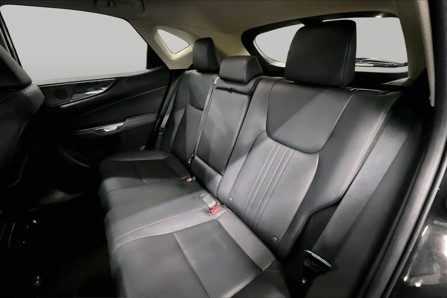 Used 2026 Lexus NX 350h AWD w/ Accessory Package (2T) image 20