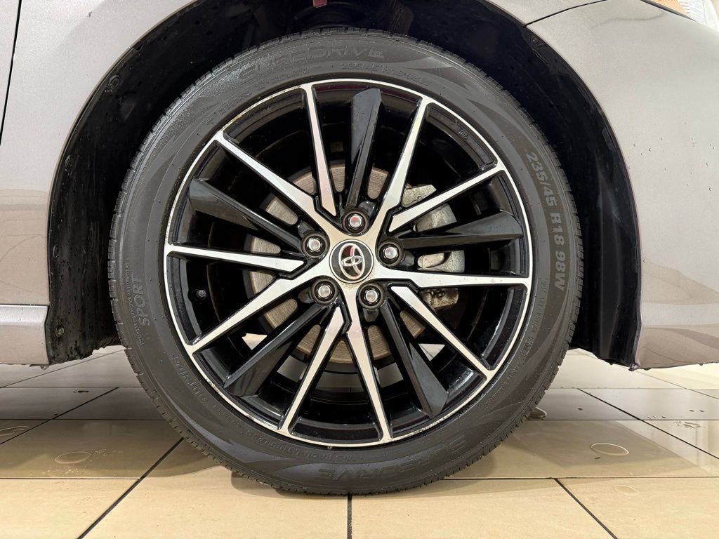 Certified 2023 Toyota Camry SE image 9
