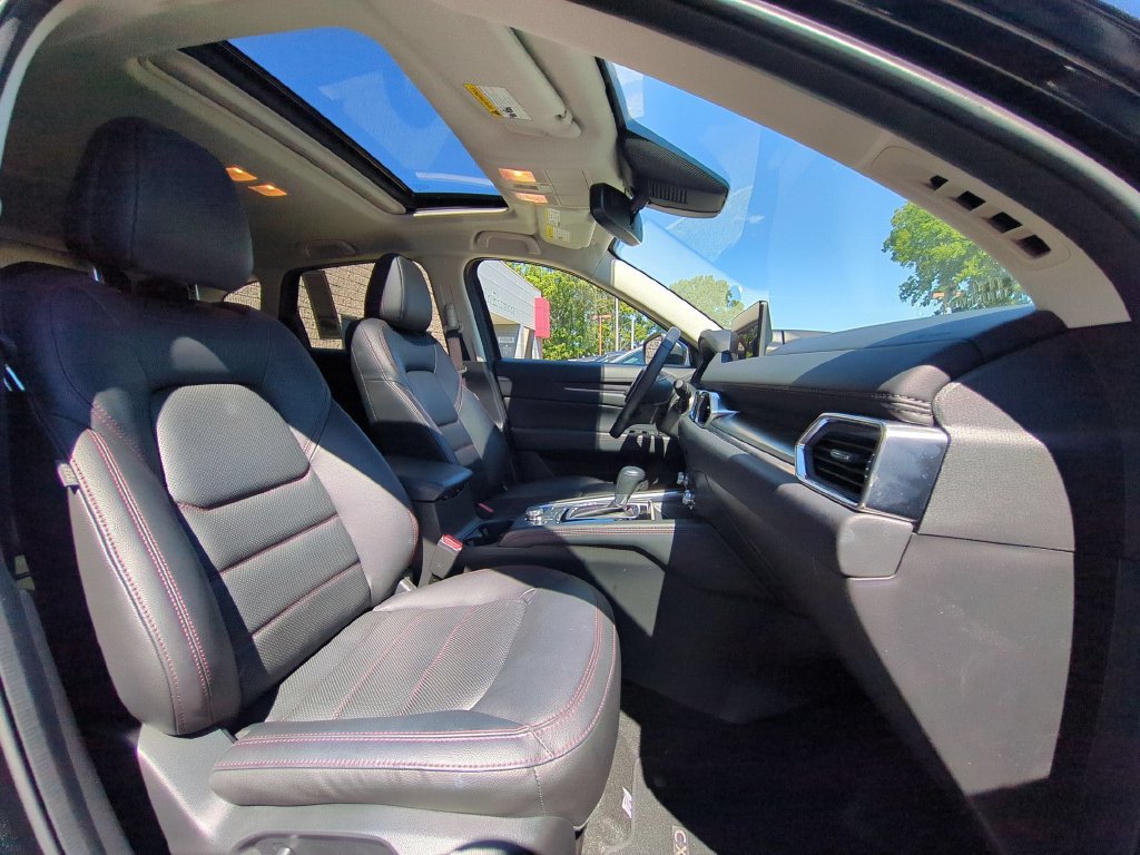Used 2025 MAZDA CX-5 Carbon Edition AWD/4WD image 31
