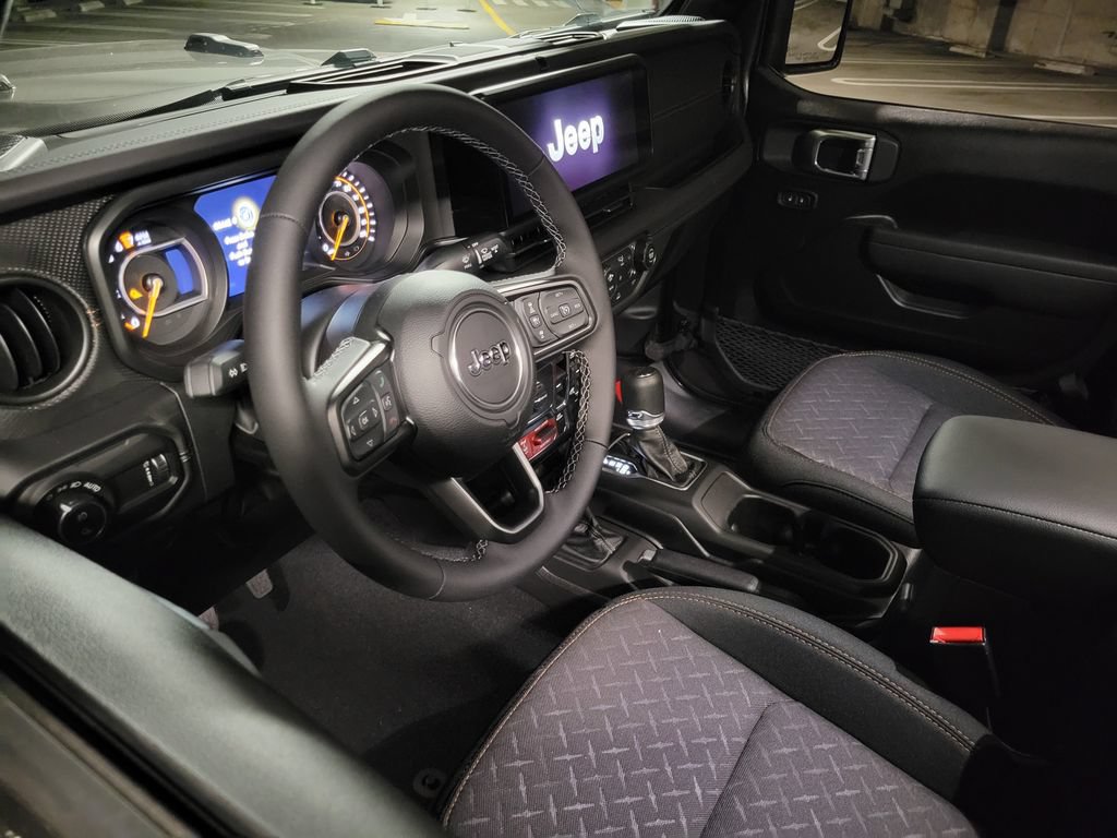 New 2026 Jeep Gladiator Mojave AWD/4WD image 3