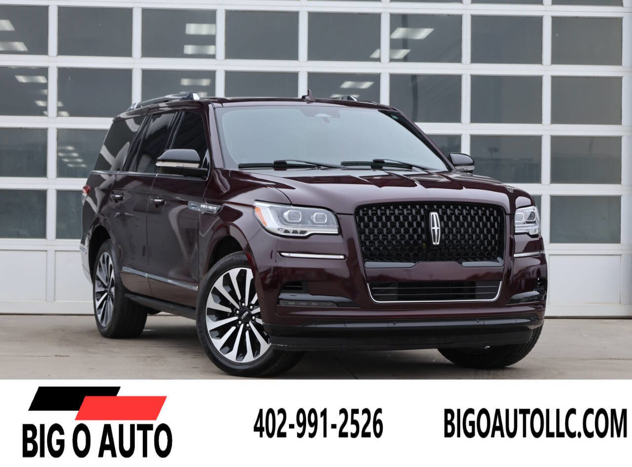 Used 2023 Lincoln Navigator Reserve image 1