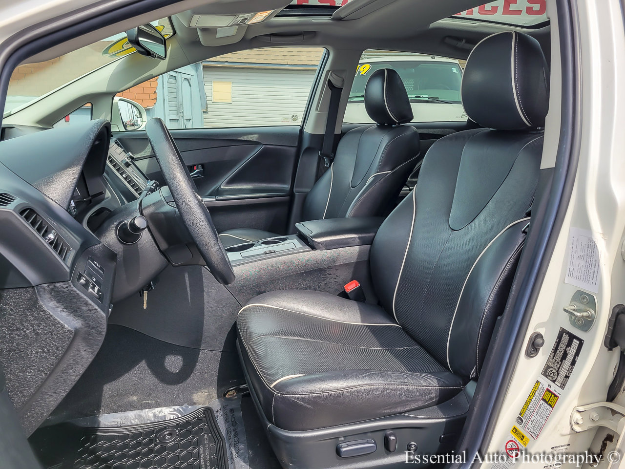 Used 2013 Toyota Venza LE image 7