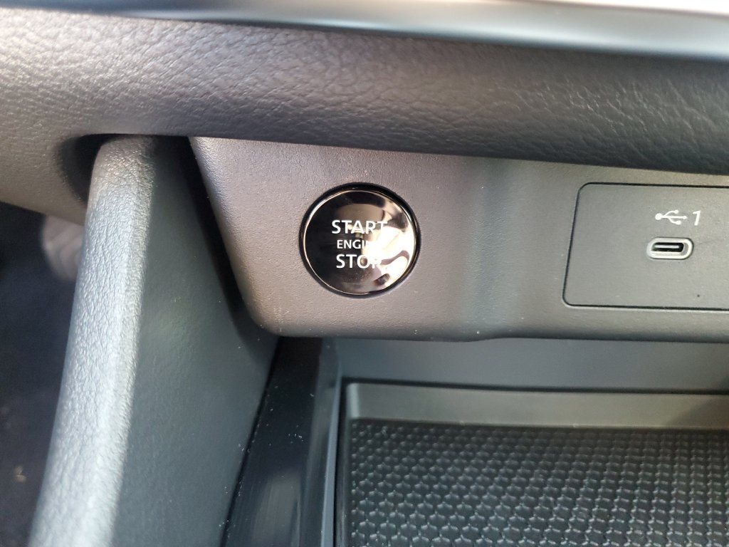 New 2026 Nissan Rogue SV AWD/4WD image 32