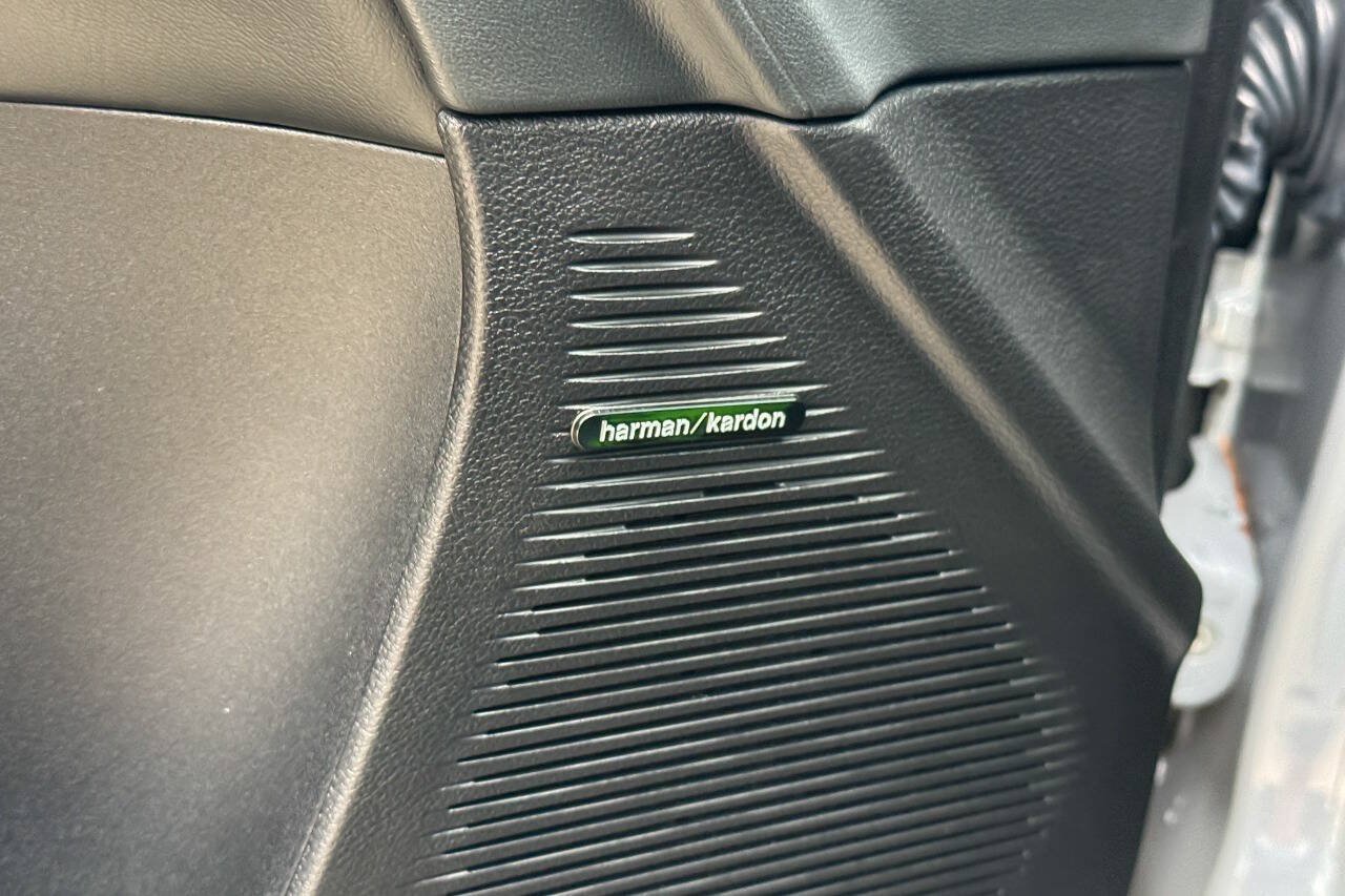 Used 2021 Dodge Challenger R/T Scat Pack RWD image 30