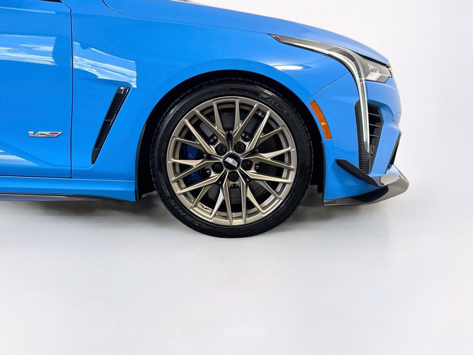 Used 2023 Cadillac CT4 V Blackwing w/ Watkins Glen IMSA Edition RWD image 34