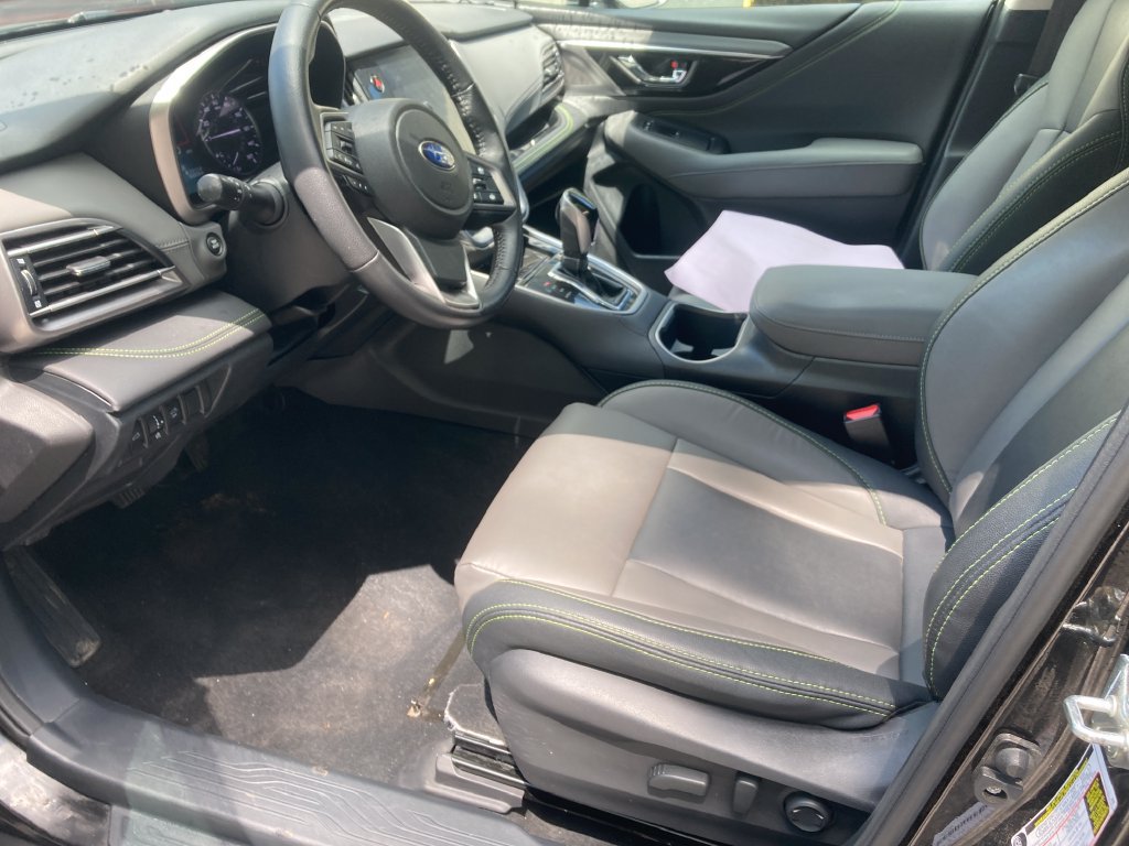Used 2023 Subaru Outback Onyx Edition XT AWD/4WD image 12