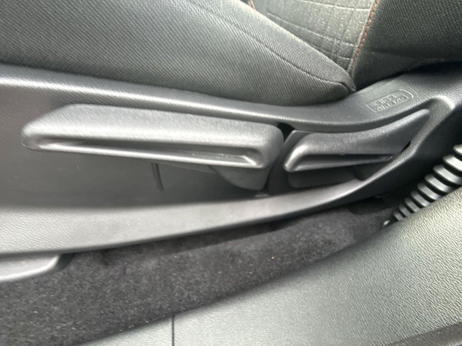 Certified 2027 Honda HR-V Sport image 15