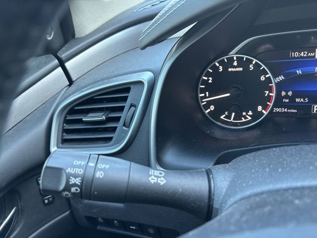 Used 2023 Nissan Murano SL w/ SL Moonroof Package image 21