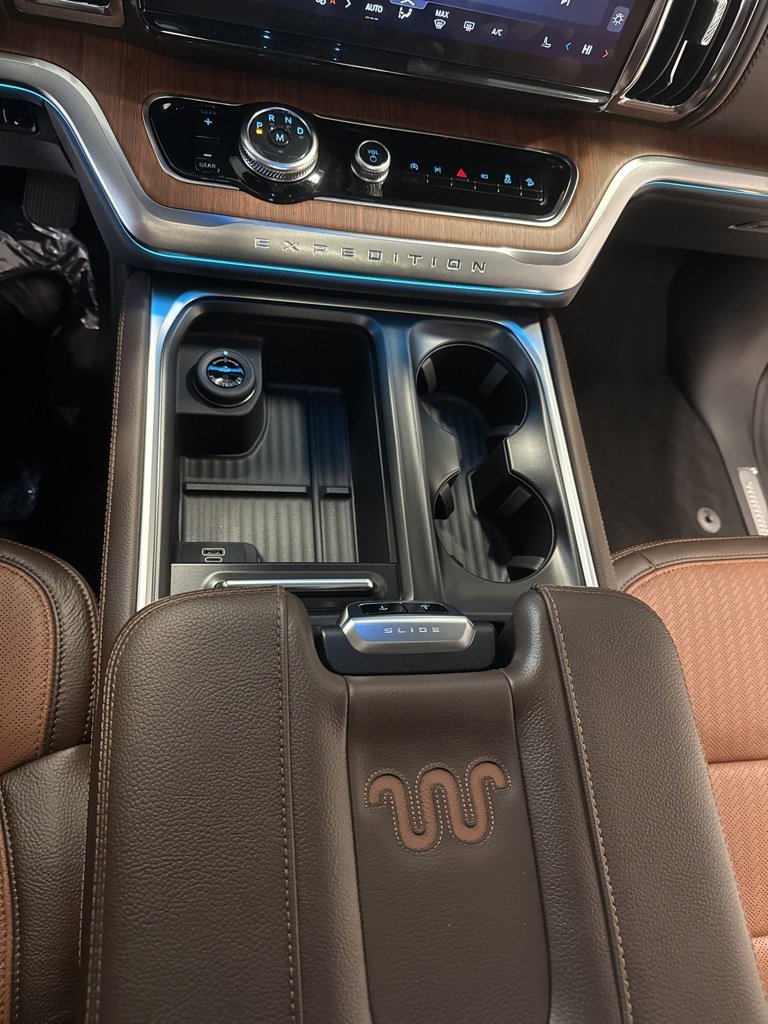 New 2026 Ford Expedition Max King Ranch image 24