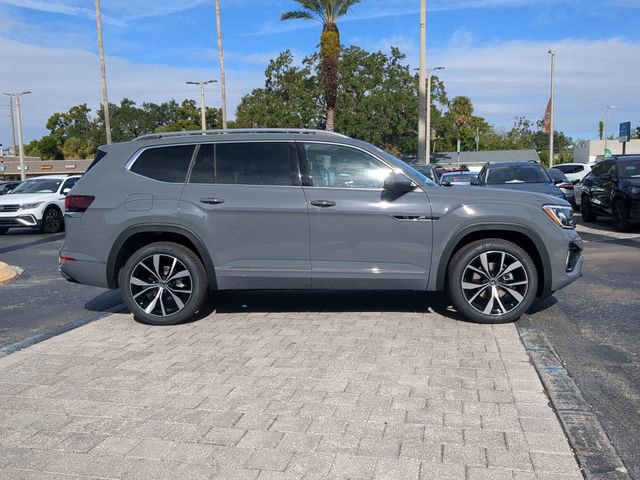 New 2026 Volkswagen Atlas SEL Premium R-Line image 3