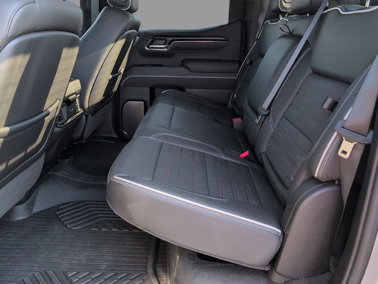 Certified 2024 GMC Sierra 1500 AT4X w/ AT4X AEV Edition AWD/4WD image 34